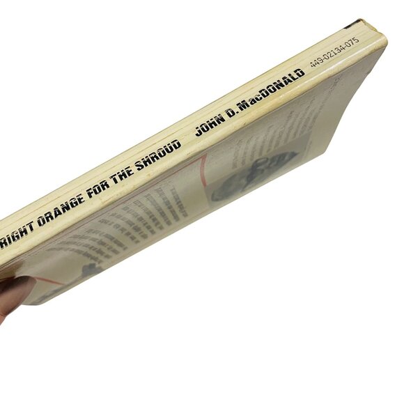 Bright Orange For The Shroud By John D. MacDonald 1965 Paperback Book - Picture 2 of 7